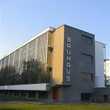 PowerPoint Bauhaus, a school that was an architectural style